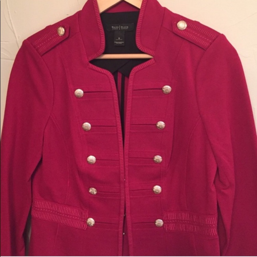 WHITE HOUSE BLACK MARKET blazer 6 Red
